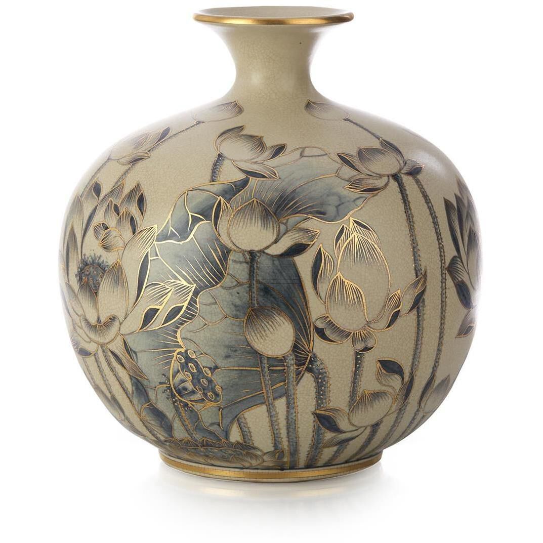 Moonlit Garden 14 X 13 inch Vase, Large